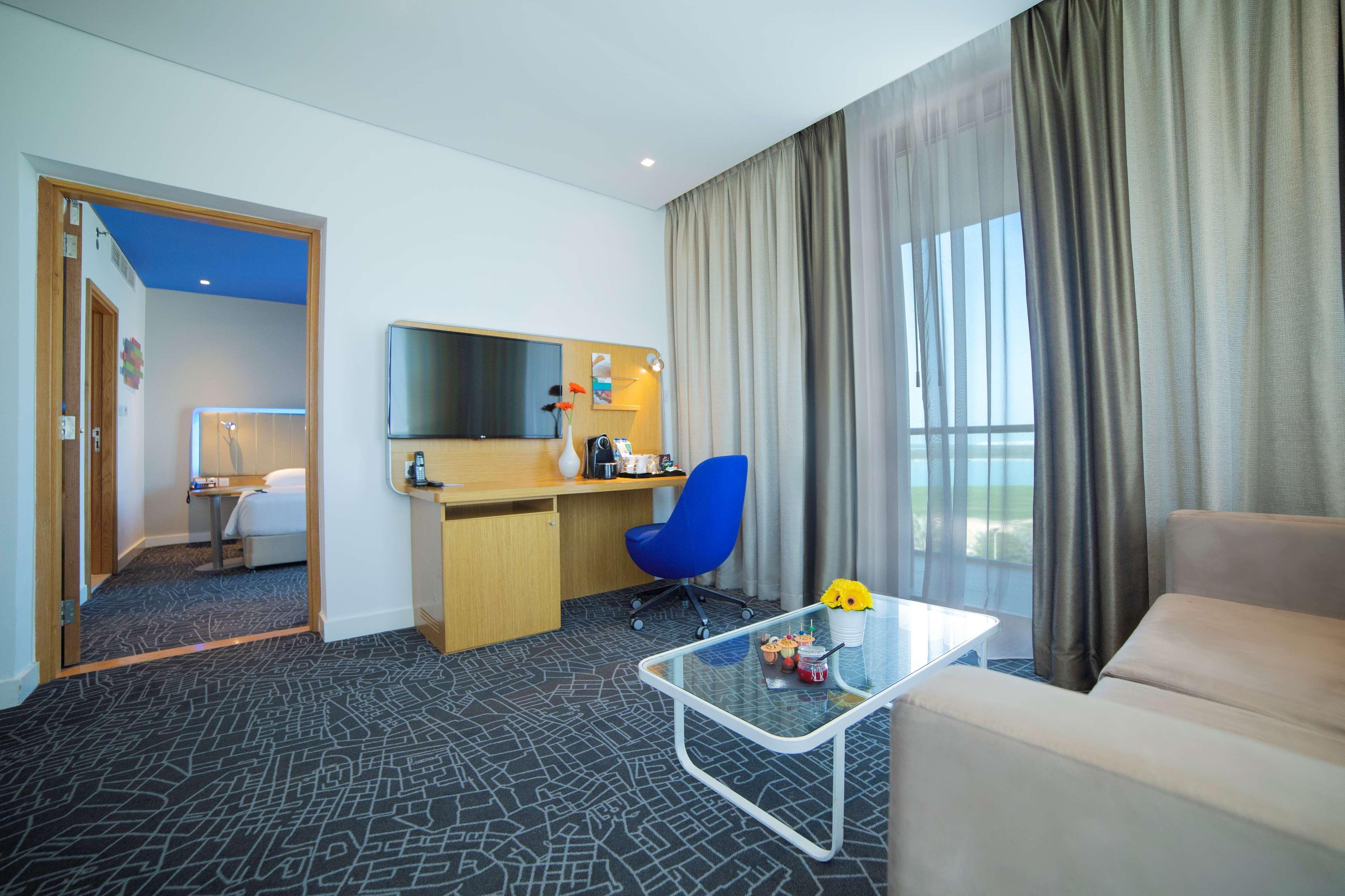 Park Inn By Radisson Abu Dhabi Yas Island Экстерьер фото